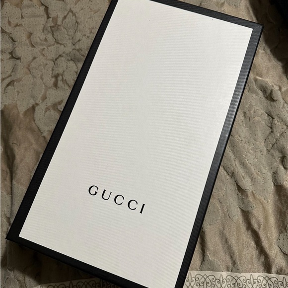 GUCCI DUBLIN WORLDWIDE BLACK CANVAS LEATHER SLIP ON - Picture 4 of 5